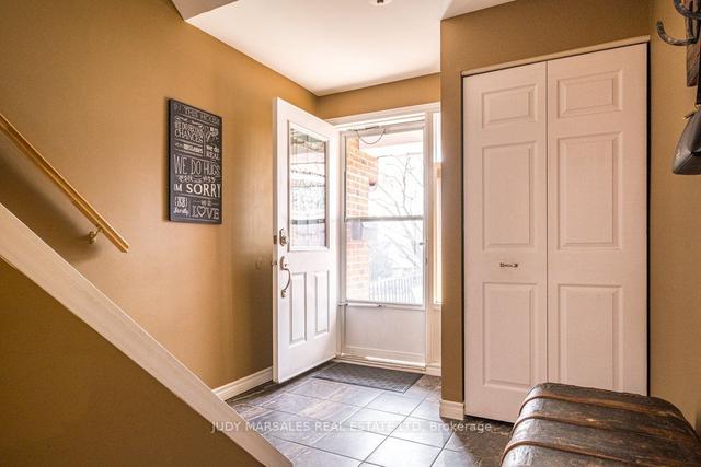 53 Larraine Ave, Townhouse with 4 bedrooms, 2 bathrooms and 4 parking in Hamilton ON | Image 36