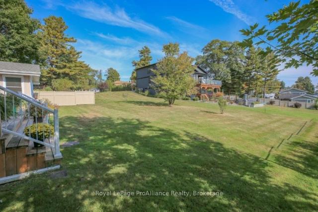 33 Swift Waters Rd, House detached with 3 bedrooms, 2 bathrooms and 4 parking in Brockville ON | Image 20