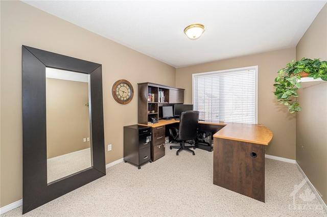 2081 Liska Street, Townhouse with 3 bedrooms, 3 bathrooms and 3 parking in Ottawa ON | Image 24