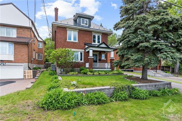 2043 Riverside Drive, House detached with 4 bedrooms, 3 bathrooms and 6 parking in Ottawa ON | Image 1