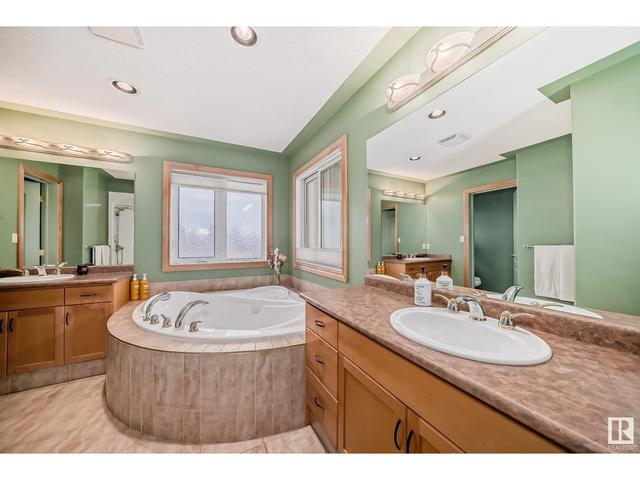 7716 83 Av Nw, House detached with 4 bedrooms, 3 bathrooms and 10 parking in Edmonton AB | Image 30