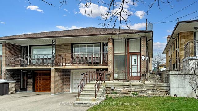 54 Wintergreen Rd, House semidetached with 3 bedrooms, 2 bathrooms and 3 parking in Toronto ON | Image 12