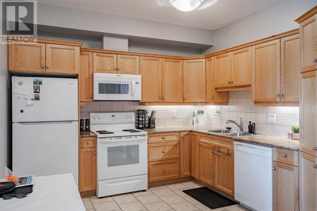 312, - 1507 Centre A Street Ne, Condo with 2 bedrooms, 2 bathrooms and null parking in Calgary AB | Image 5