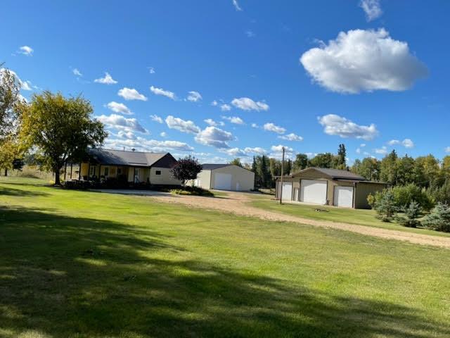 685092 Range Road 234, House detached with 4 bedrooms, 2 bathrooms and 2 parking in Athabasca County AB | Image 2