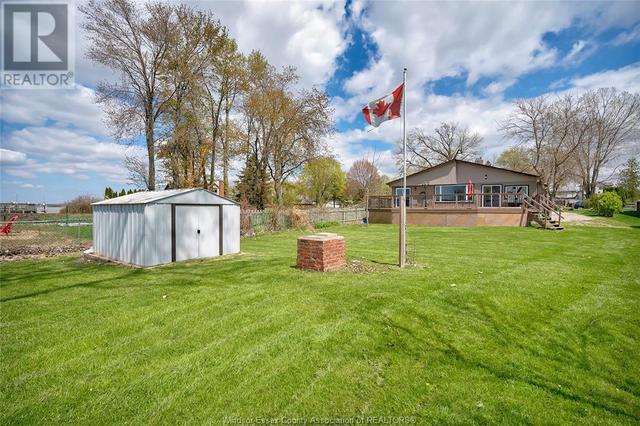 1248 Front Road North, House detached with 4 bedrooms, 2 bathrooms and null parking in Amherstburg ON | Image 28