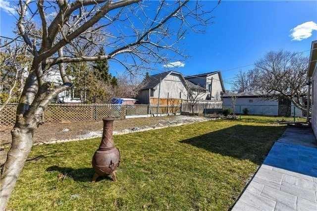 upper - 33 Loma Rd, House detached with 3 bedrooms, 1 bathrooms and 6 parking in Toronto ON | Image 7