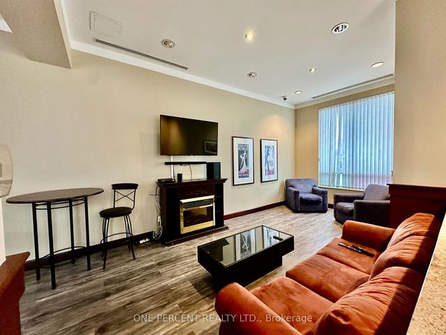901 - 1359 Rathburn Rd E, Condo with 1 bedrooms, 1 bathrooms and 1 parking in Mississauga ON | Image 28