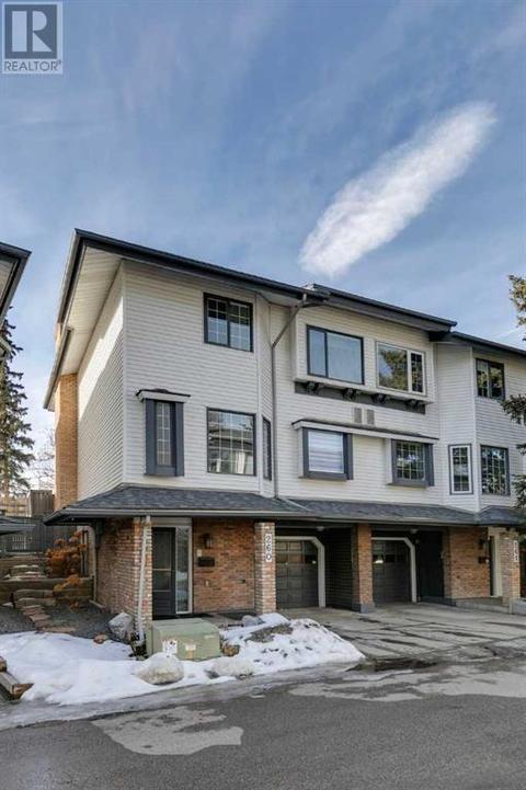 260, - 4037 42 Street Nw, House attached with 2 bedrooms, 2 bathrooms and 3 parking in Calgary AB | Card Image