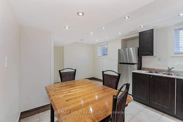 135 George Robinson Dr, House detached with 3 bedrooms, 4 bathrooms and 6 parking in Brampton ON | Image 24