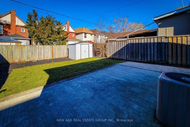 7 Craigmiller Ave, House detached with 2 bedrooms, 1 bathrooms and 1 parking in Hamilton ON | Image 20