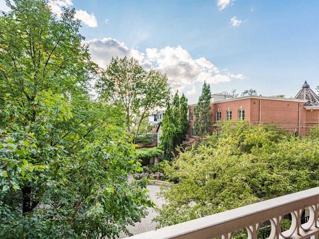 312 - 38 Avenue Rd, Condo with 2 bedrooms, 3 bathrooms and 2 parking in Toronto ON | Image 24