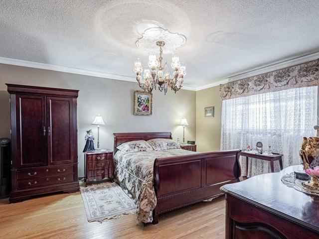 2606 Islington Ave, House detached with 4 bedrooms, 4 bathrooms and 9 parking in Toronto ON | Image 7
