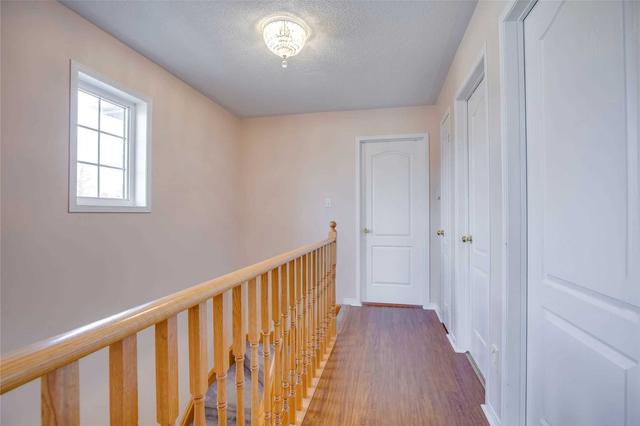 unit 1 - 1489 Heritage Way, Townhouse with 3 bedrooms, 4 bathrooms and 2 parking in Oakville ON | Image 11