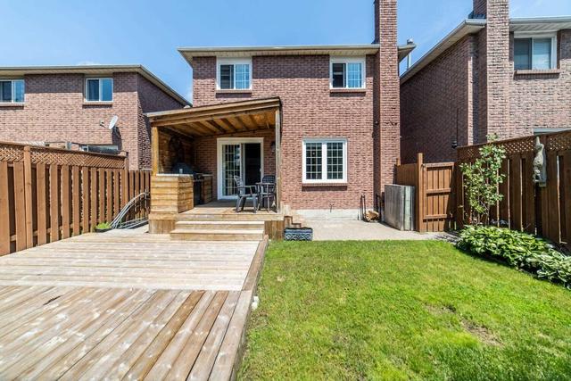 1549 Beechlawn Dr, House detached with 4 bedrooms, 3 bathrooms and 6 parking in Pickering ON | Image 9