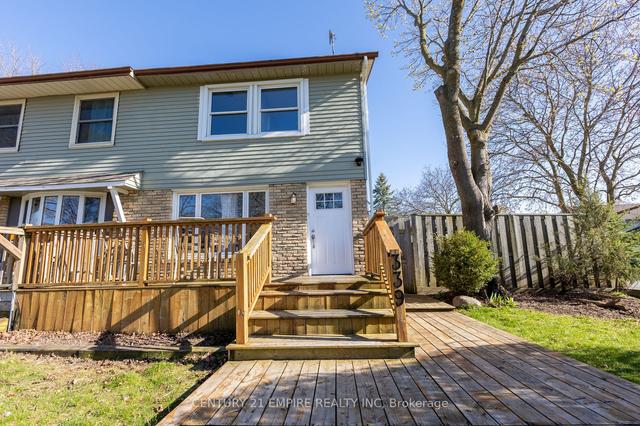 339 Pompano Crt, House semidetached with 3 bedrooms, 2 bathrooms and 2 parking in Oshawa ON | Image 12