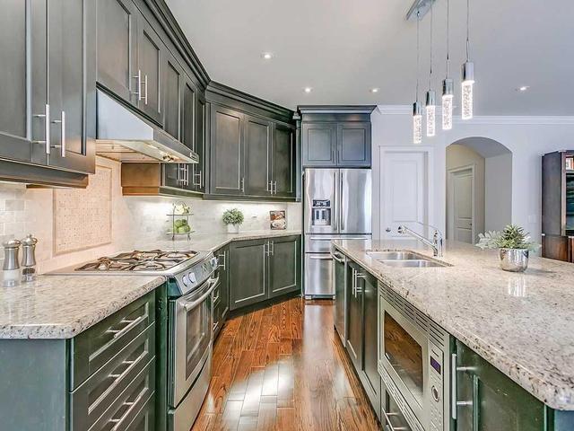 507 Hidden Trail Circ, House detached with 4 bedrooms, 4 bathrooms and 2 parking in Oakville ON | Image 9