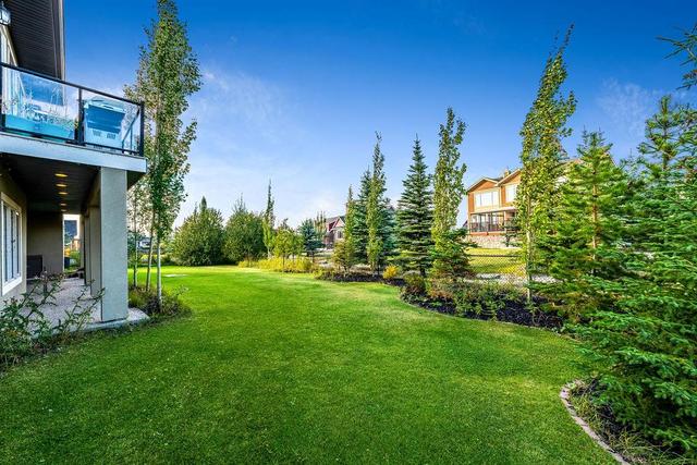 232 Montclair Place, House detached with 5 bedrooms, 4 bathrooms and 6 parking in Rocky View County AB | Image 42