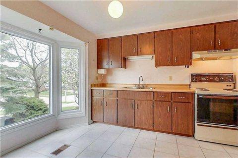 10 Mccartney Rd, House detached with 3 bedrooms, 1 bathrooms and 1 parking in Guelph ON | Image 4