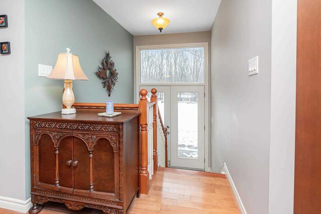 12885 Fifth Line, House detached with 3 bedrooms, 3 bathrooms and 10 parking in Halton Hills ON | Image 22