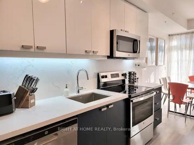 23 - 57 Finch Ave W, Townhouse with 2 bedrooms, 2 bathrooms and 1 parking in Toronto ON | Image 17