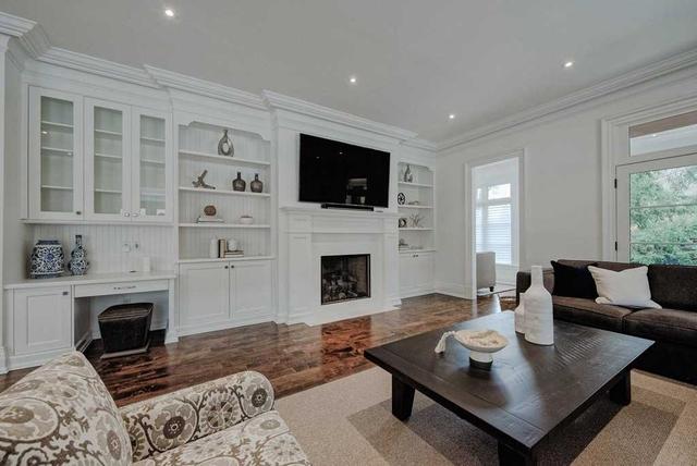1223 Sprucelea Dr, House detached with 5 bedrooms, 7 bathrooms and 10 parking in Oakville ON | Image 5