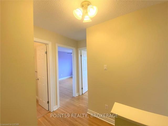 91 - 280 Homestead Cres, Townhouse with 3 bedrooms, 2 bathrooms and 2 parking in London ON | Image 16