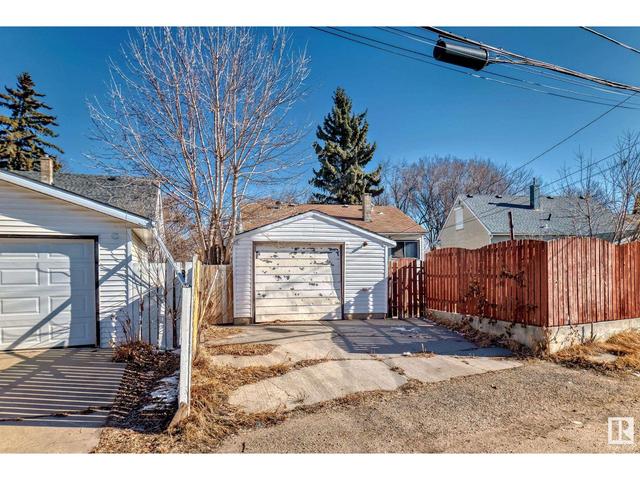13003 Sherbrooke Av Nw, House detached with 5 bedrooms, 2 bathrooms and null parking in Edmonton AB | Image 37