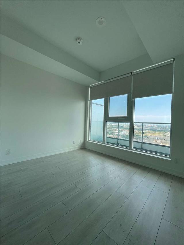 3205 - 5 Buttermill Ave, Condo with 2 bedrooms, 2 bathrooms and 0 parking in Vaughan ON | Image 1