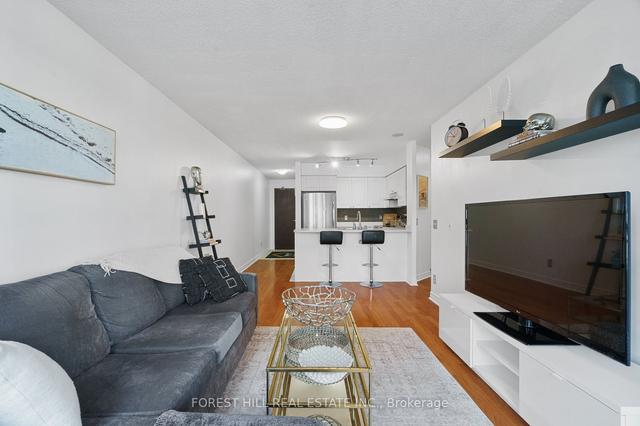 501 - 18 Parkview Ave, Condo with 1 bedrooms, 1 bathrooms and 1 parking in Toronto ON | Image 7