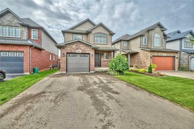 8460 Kelsey Cres, House detached with 3 bedrooms, 3 bathrooms and 5 parking in Niagara Falls ON | Card Image