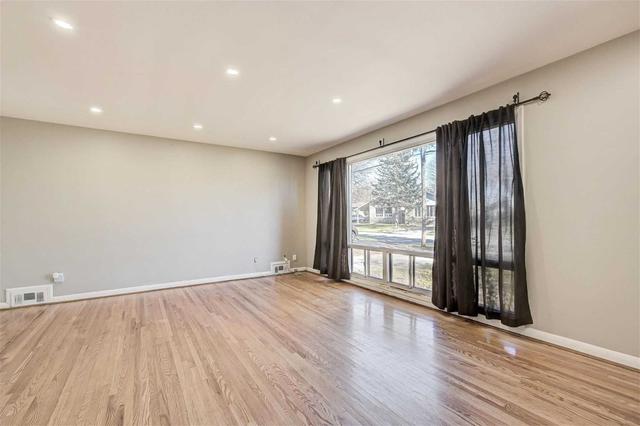 104 Haileybury Dr, House detached with 3 bedrooms, 1 bathrooms and 3 parking in Toronto ON | Image 28