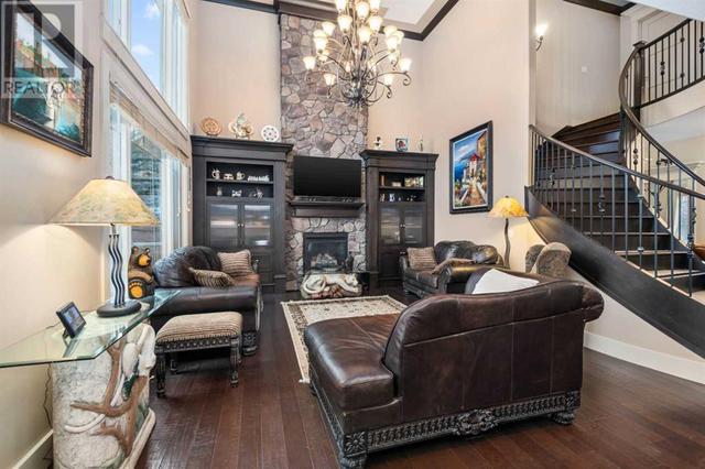 145 Aspen Glen Place Sw, House detached with 5 bedrooms, 4 bathrooms and 5 parking in Calgary AB | Image 18