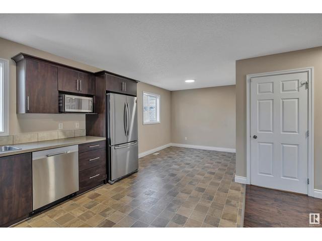 9622 110a Av Nw Nw, House detached with 5 bedrooms, 3 bathrooms and null parking in Edmonton AB | Image 15