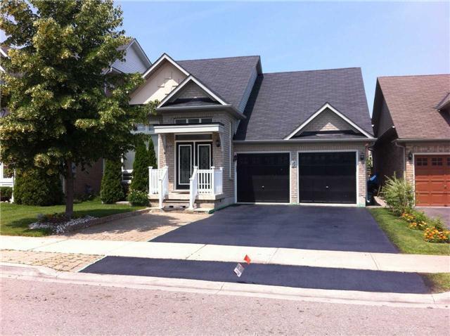 69 Trailside Walk, House detached with 2 bedrooms, 4 bathrooms and 4 parking in Brampton ON | Image 1