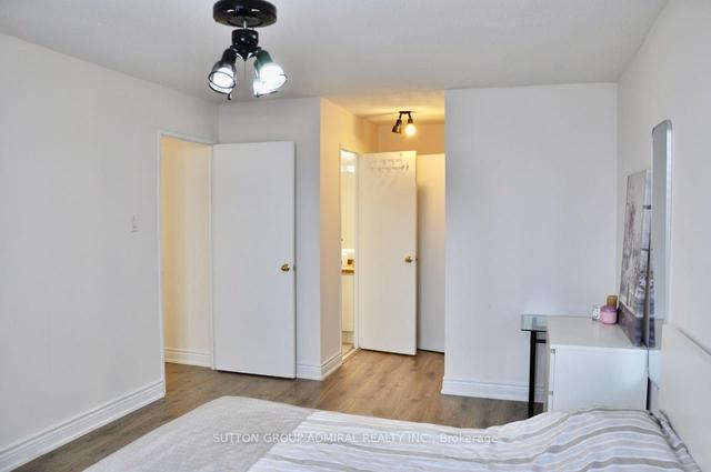 ph2203 - 205 Hilda Ave, Condo with 3 bedrooms, 2 bathrooms and 1 parking in Toronto ON | Image 8