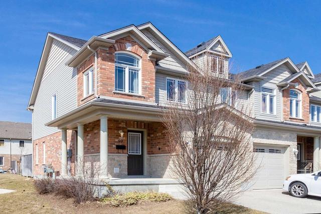 99 Lambeth Way, House attached with 2 bedrooms, 3 bathrooms and 2 parking in Guelph ON | Image 12