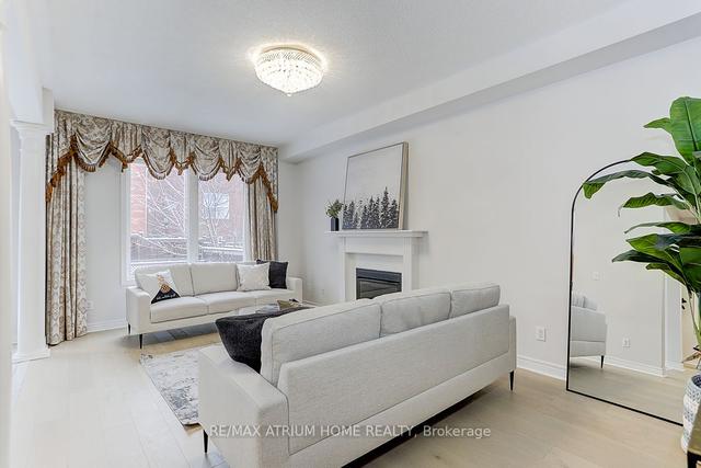 120 Aikenhead Ave N, House detached with 4 bedrooms, 4 bathrooms and 6 parking in Richmond Hill ON | Image 5