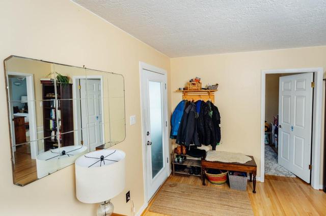 1522 Falls Street, House detached with 3 bedrooms, 2 bathrooms and null parking in Nelson BC | Card Image