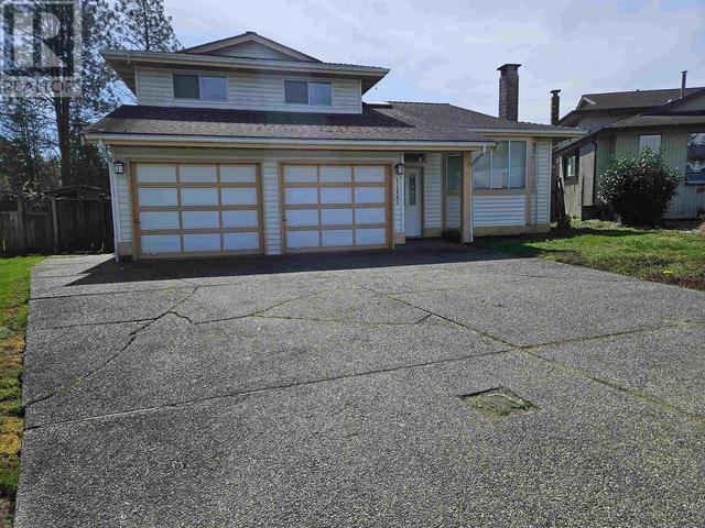 23005 Apple Grove Circle, House detached with 4 bedrooms, 3 bathrooms and 4 parking in Maple Ridge BC | Image 2