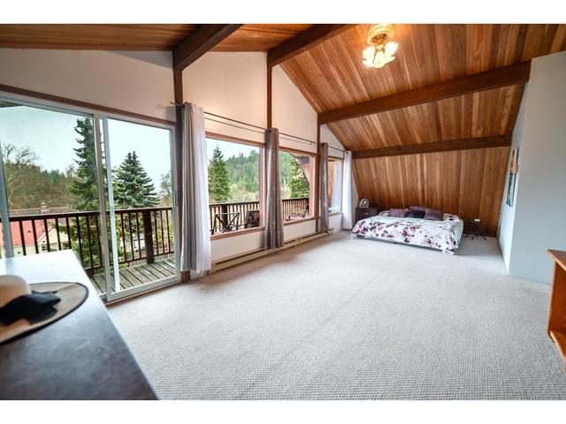 309 Fowler Street, House detached with 4 bedrooms, 3 bathrooms and 4 parking in Central Kootenay A BC | Image 19