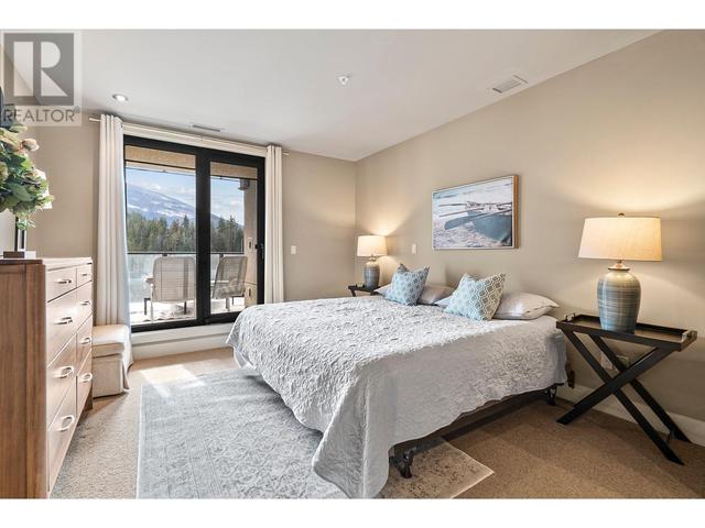 702 - 326 Mara Lake Lane, Condo with 3 bedrooms, 3 bathrooms and 2 parking in Sicamous BC | Image 25