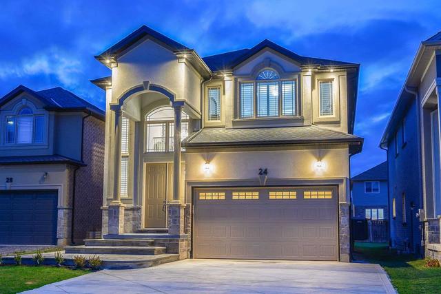 24 Riesling Crt, House detached with 4 bedrooms, 3 bathrooms and 6 parking in Hamilton ON | Image 33