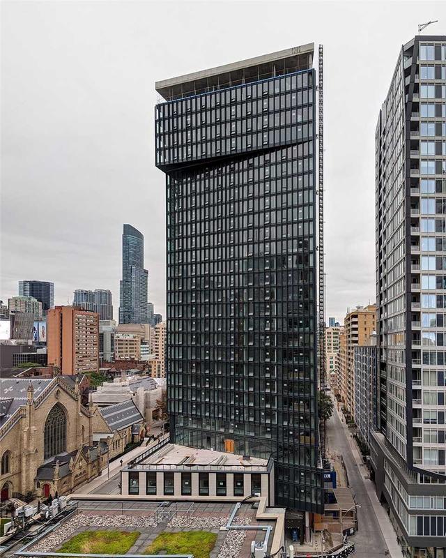 ph112 - 60 Shuter St, Condo with 1 bedrooms, 1 bathrooms and 0 parking in Toronto ON | Image 1