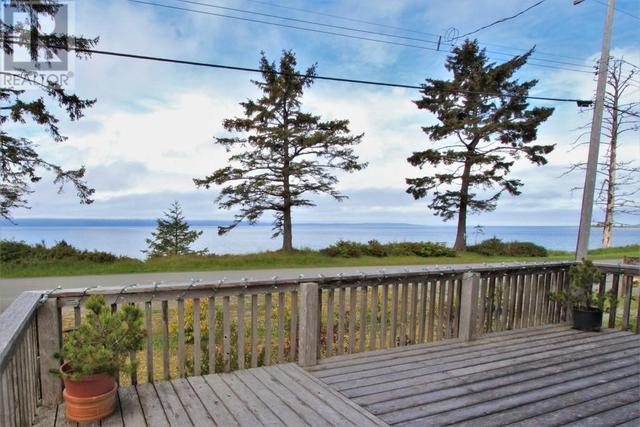 379 Beach Road, House detached with 2 bedrooms, 2 bathrooms and null parking in North Coast E BC | Image 35