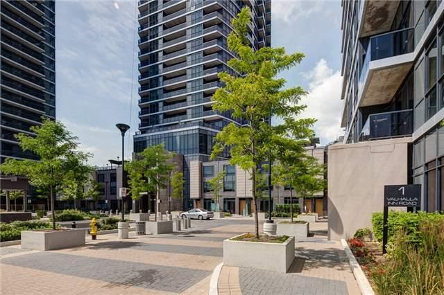 th102 - 1 Valhalla Inn Rd, Townhouse with 3 bedrooms, 3 bathrooms and 1 parking in Toronto ON | Image 3