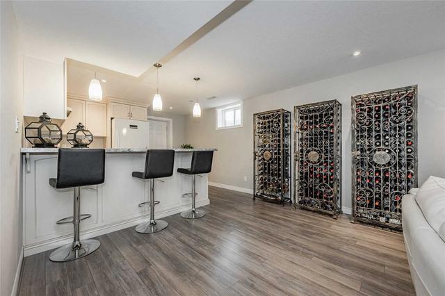56 Ingram Dr, House detached with 5 bedrooms, 4 bathrooms and 4 parking in Guelph ON | Image 24