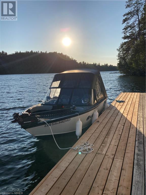 2 - 665 Pt Chimo Island, House detached with 2 bedrooms, 1 bathrooms and null parking in Temagami ON | Image 4