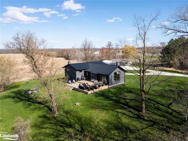 3109 County 124 Road, House detached with 3 bedrooms, 3 bathrooms and 12 parking in Clearview ON | Image 42