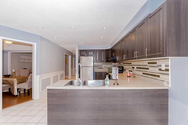 77 Peace Valley Cres, House detached with 3 bedrooms, 4 bathrooms and 6 parking in Brampton ON | Image 7