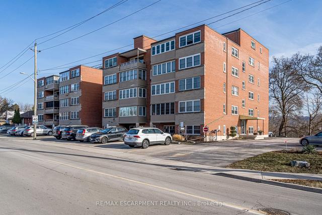 505 - 9 Grant Blvd, Condo with 1 bedrooms, 1 bathrooms and 1 parking in Hamilton ON | Image 1